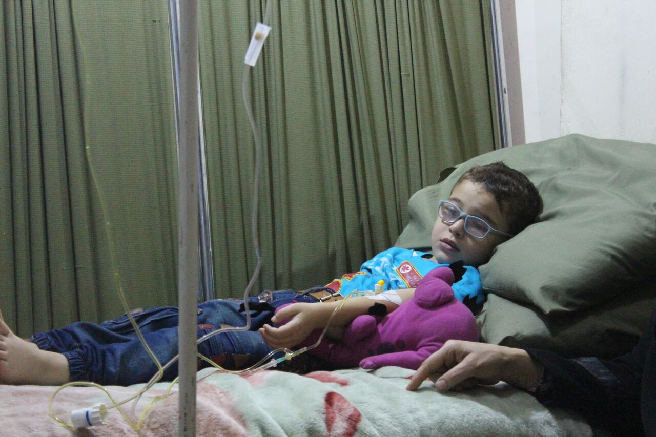 Samer receives treatment in the Dar al-Rahma Medical Center in Ghouta - SIRAJ